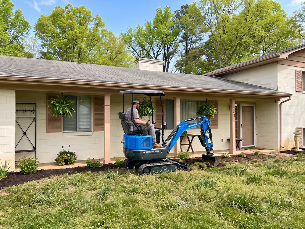 mini excavator manufacture.jpg