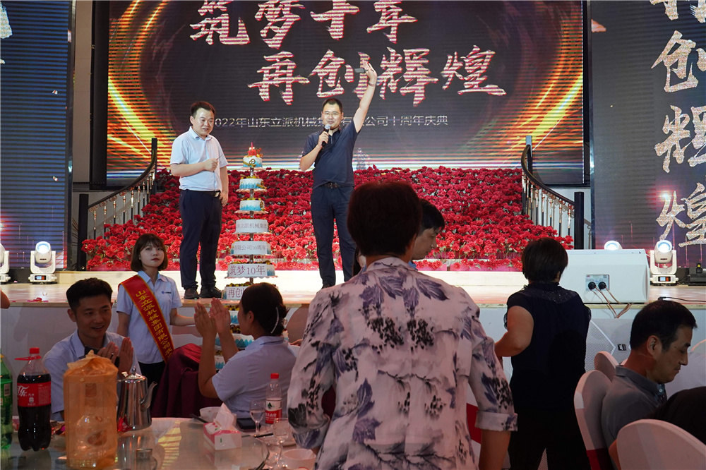 1658196597293339.jpg 85e84194f9a42ddc6f78159ece3c012.jpg