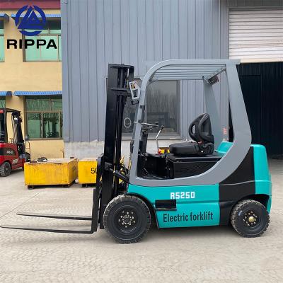 электрический вилочный погрузчик Hyster